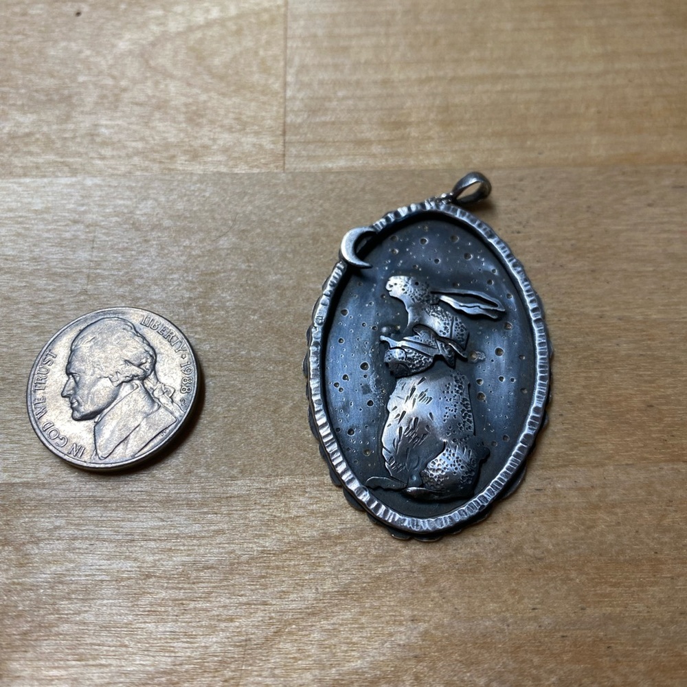 “How Much Do I Love You” Nutbrown Hares Pendant - Picture 2 of 2